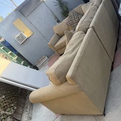 Couch Sectional 