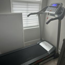 Sunny Health & Fitness Treadmill