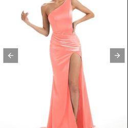 Beautiful One Shoulder,Mermaid Gown With High Split