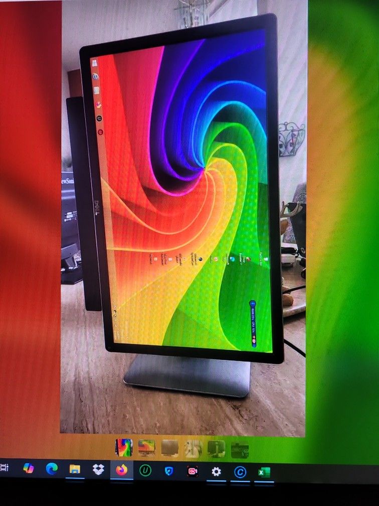 Dell 24" Rotating Widescreen LED Monitor Display Port P2414Hb 