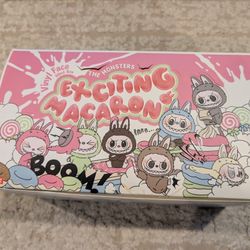 Exciting Macaron Labubu - Authentic