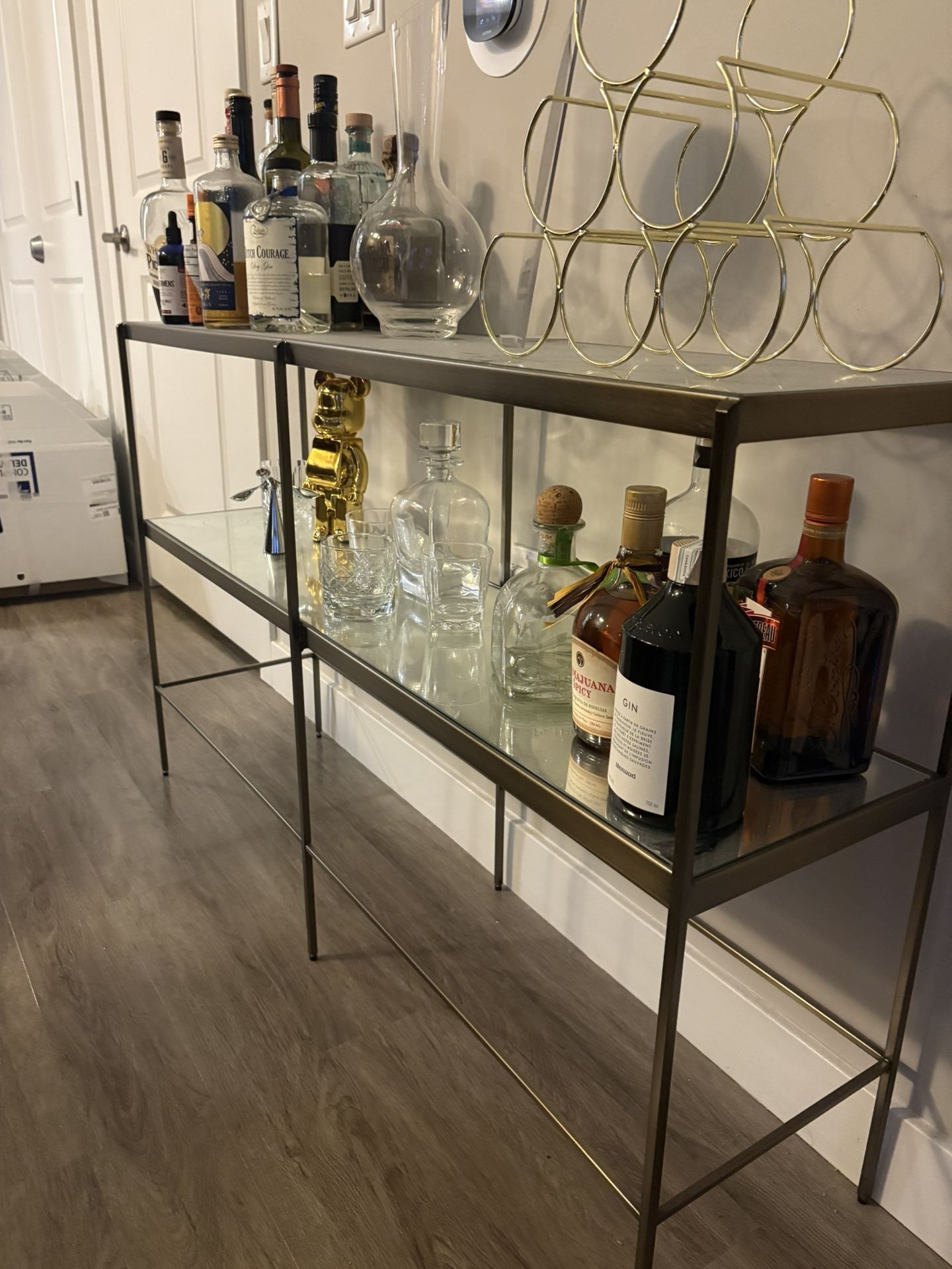 Bar Table