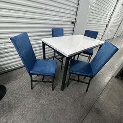 ✅NEW 5-PIECE DINING SET WITH MARBLE TOP TABLE (free delivery)🚙🚙