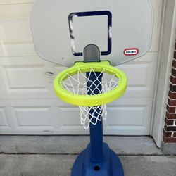 Kid Basketball Hoop