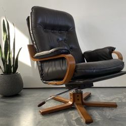 Vintage Recliner 