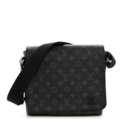 Louis Vuitton District PM Messenger Bag in Monogram Eclipse canvas