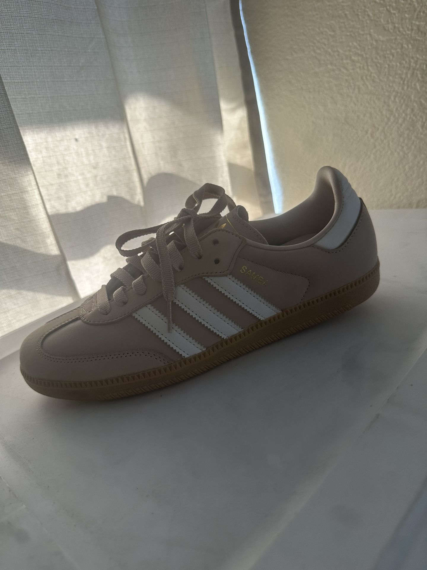 Samba Adidas Women’s Size 9.5