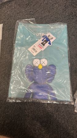 Kaws x Uniqlo BFF T Shirt 