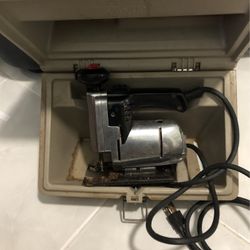 Craftsman Jig Saw With Case