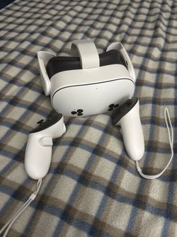 Meta Quest 3s 256 GB VR Headset