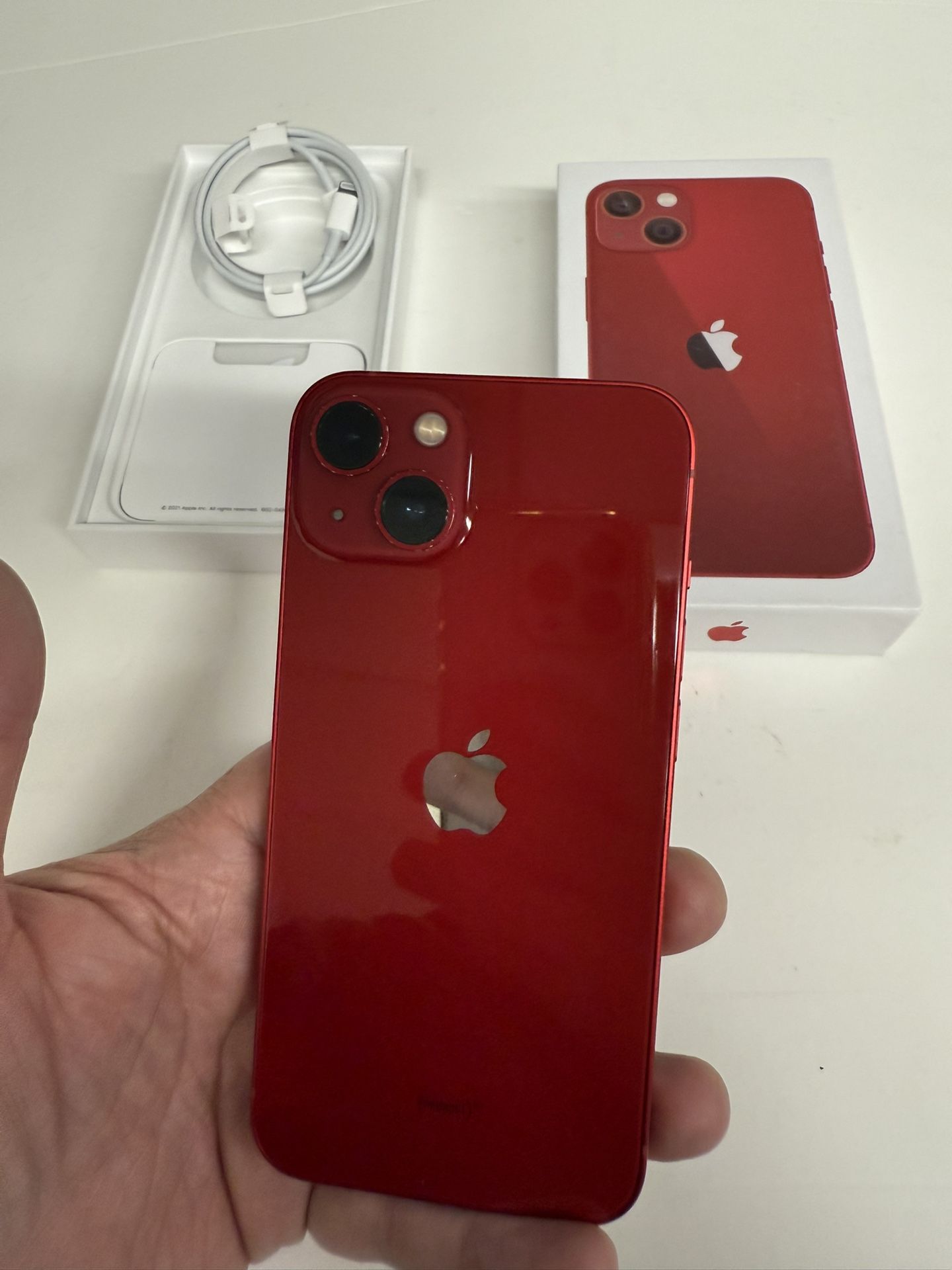 iPhone 13 -256gb Unlocked For Any Carriers ( Liberado)