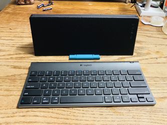 Logitech Bluetooth Keyboard for Ipad