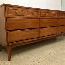 Vintage Dixie dresser