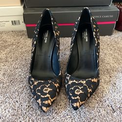 Michael Kors Collection Lace Pumps, size 8