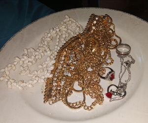 Miscellaneous Jewelry lot