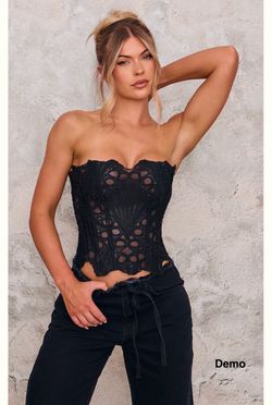 PrettyLittleThing Textured Sheer Floral Lace Corset (UK10/Medium)