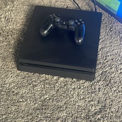 PS4 Slim