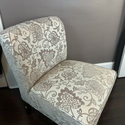 Upholstered Chair With Wooden Legs