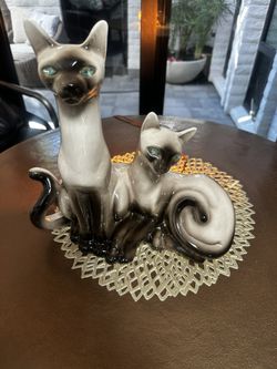 Siamese Cat Lamp Vintage