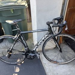 Kuota Kebel Road Bike Size SMALL All Sram RED Components 