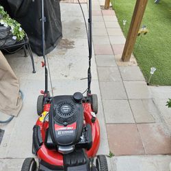 Lawn mower Honda Troy Bilt