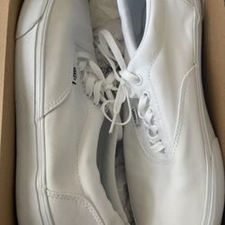 Men’s White Vans Size 11