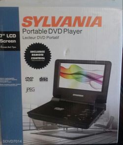 Portable dvd player with remote, car charger