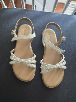 Size 2 White Sandals