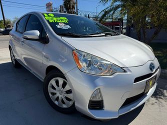 2014 Toyota Prius c