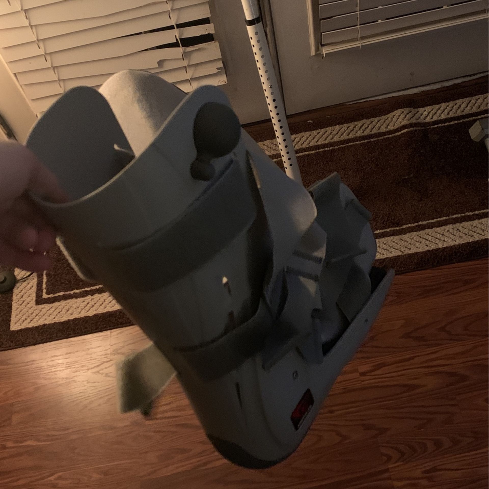 Fully Working Boot With Air Pumps