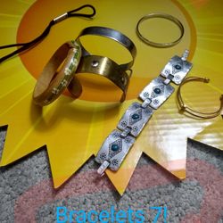 7 Bracelets Vintage/Antique + 2 FREE Gifts