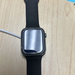 Apple Watch Series 4