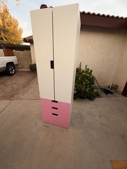 Girl pink ikea closet