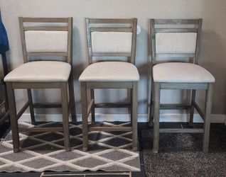 Set of 3 Counter Height Bar Stools