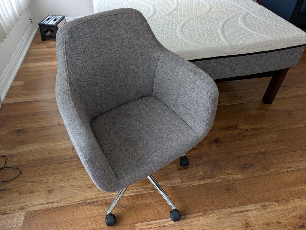 Office Swivel Chair