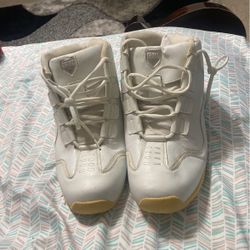 New For  Sale  Size  11