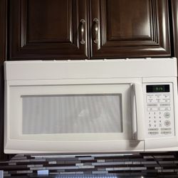 Kitchen microwave White 