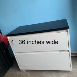 File Metal Cabinet With Wood Top Only $85 Come W/ Keys