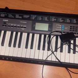 Casio CTK-2550 Keyboard (Not Working) + Stand - M