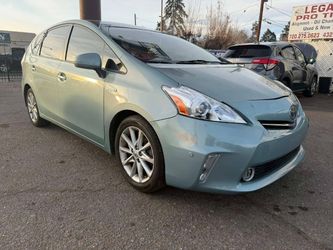 2013 Toyota Prius v
