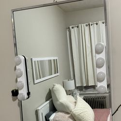 Vanity Mirror 