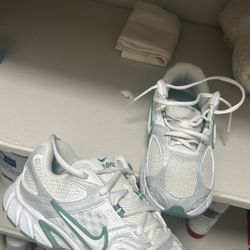 Nike V5 RNR