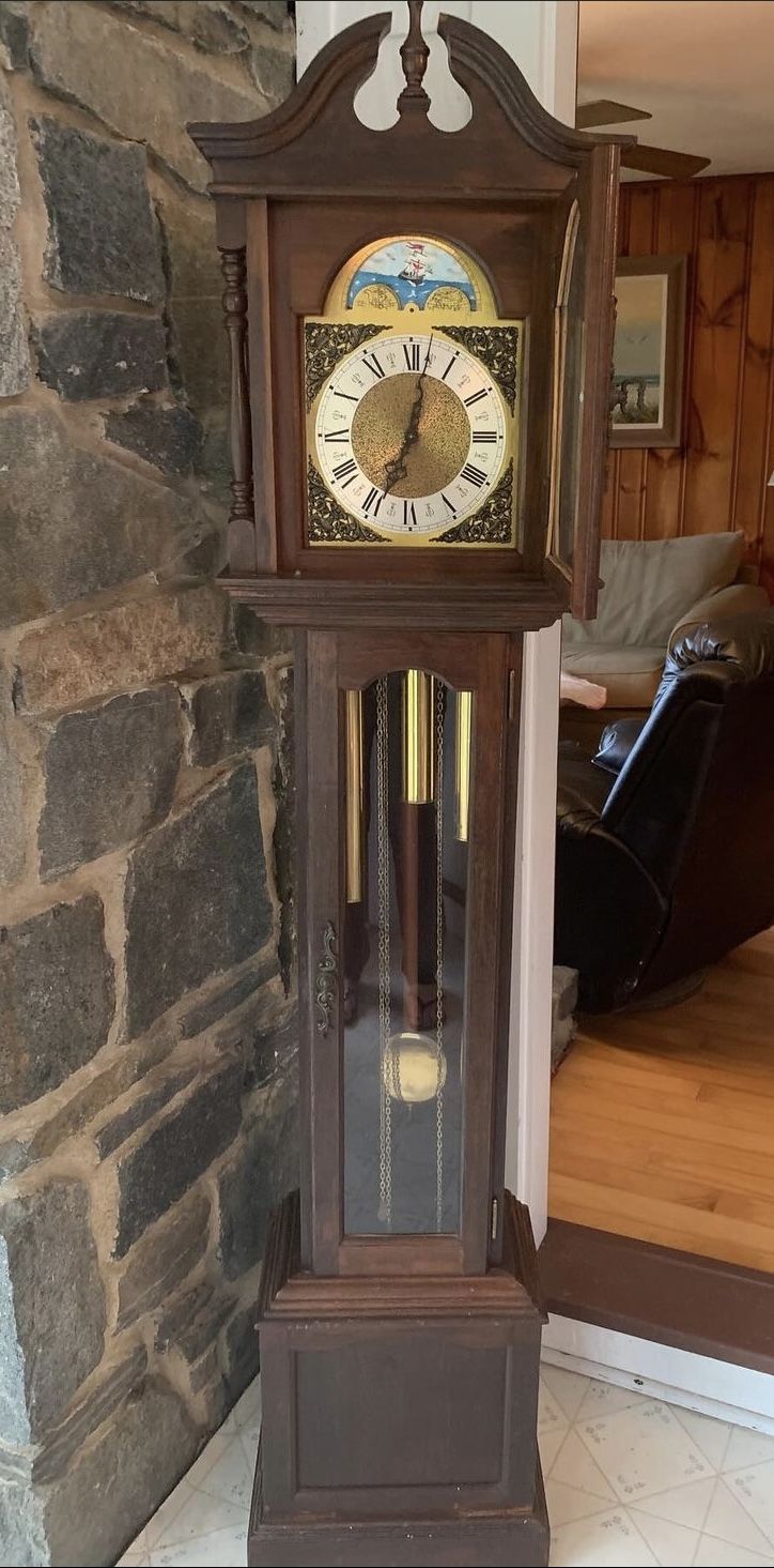 Grandfather Clock ~Germany