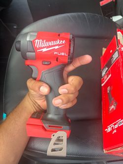 M18 FUEL BRUSHLESS MILWAUKEE IMPACT