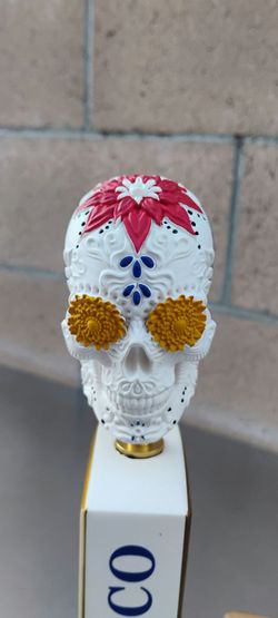 ESTRELLA JALISCO ( SUGAR SKULL ) TAP HANDLE. DODGERS AND ANGELS BOBBLEHEADS AVAILABLE. ( ALSO PLENTY OF NEON LIGHTS / SIGNS AVAILABLE FOR SALE .