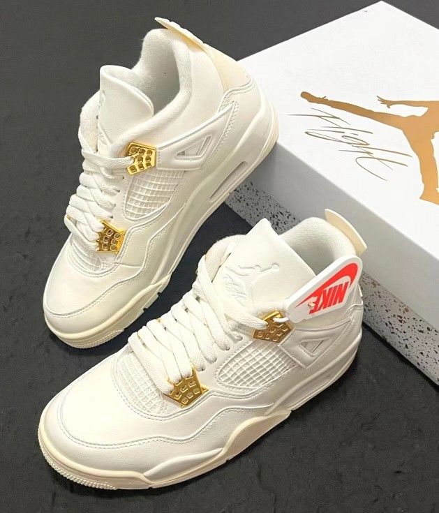 Air Jordan 4 Retro Basketball Shoes “orange metallic”