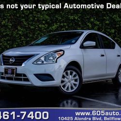 2016 Nissan Versa SV