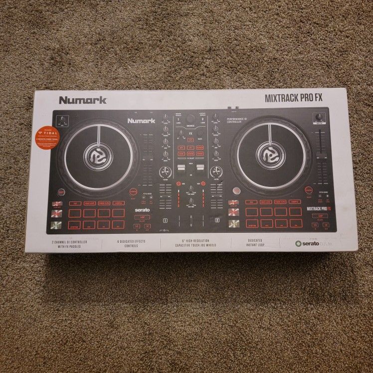 Numark Mixtrack Pro FX