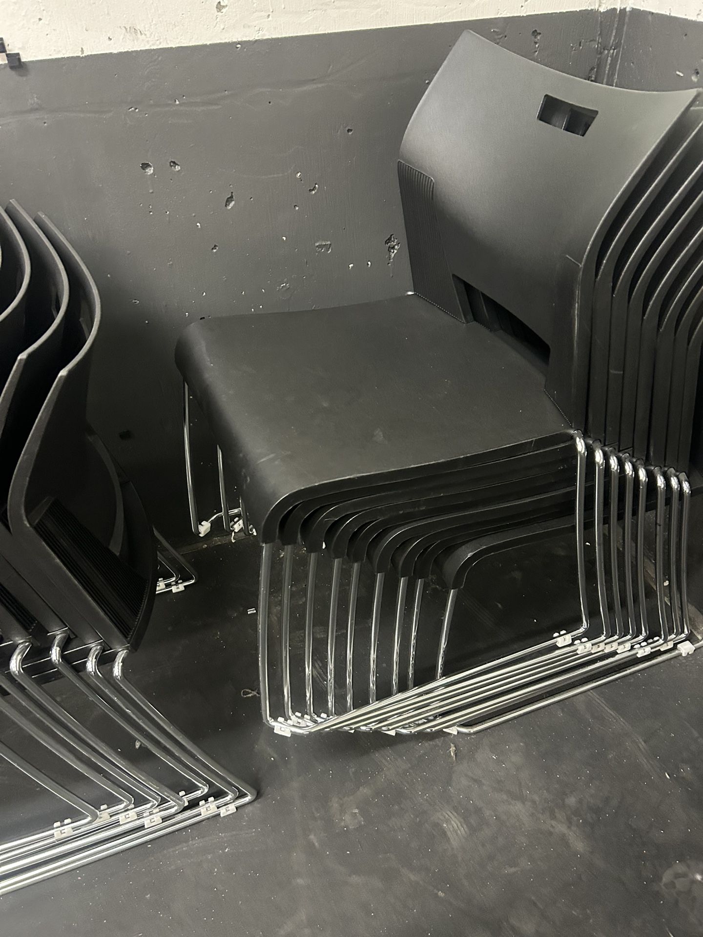 16 Metal Sled Office Chairs
