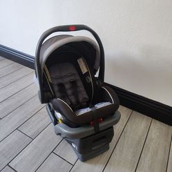 Graco car seat